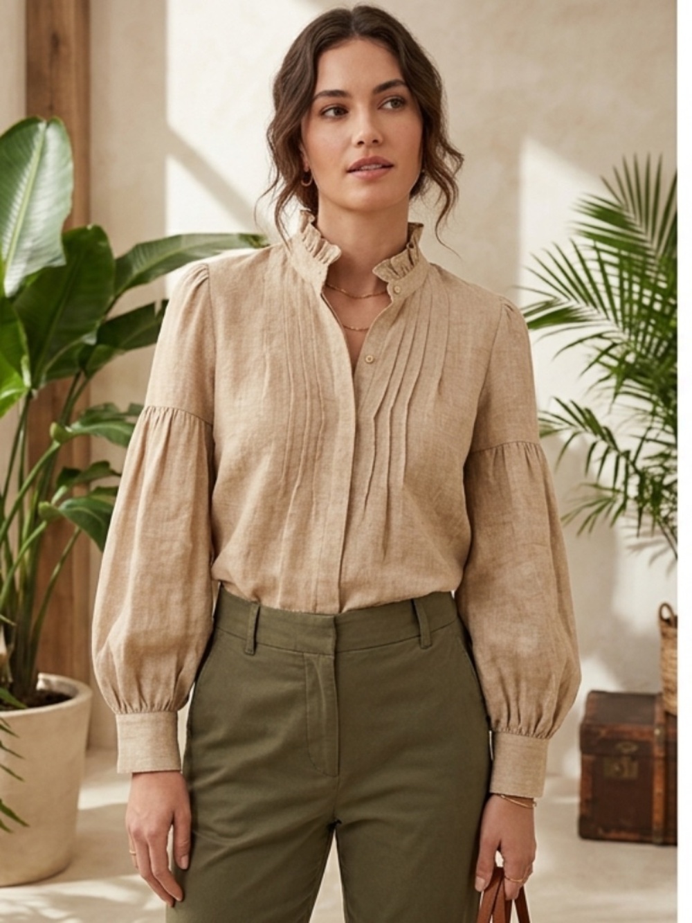 Banana Republic 100% Ramie/Linen-blend blouse.,Size Medium